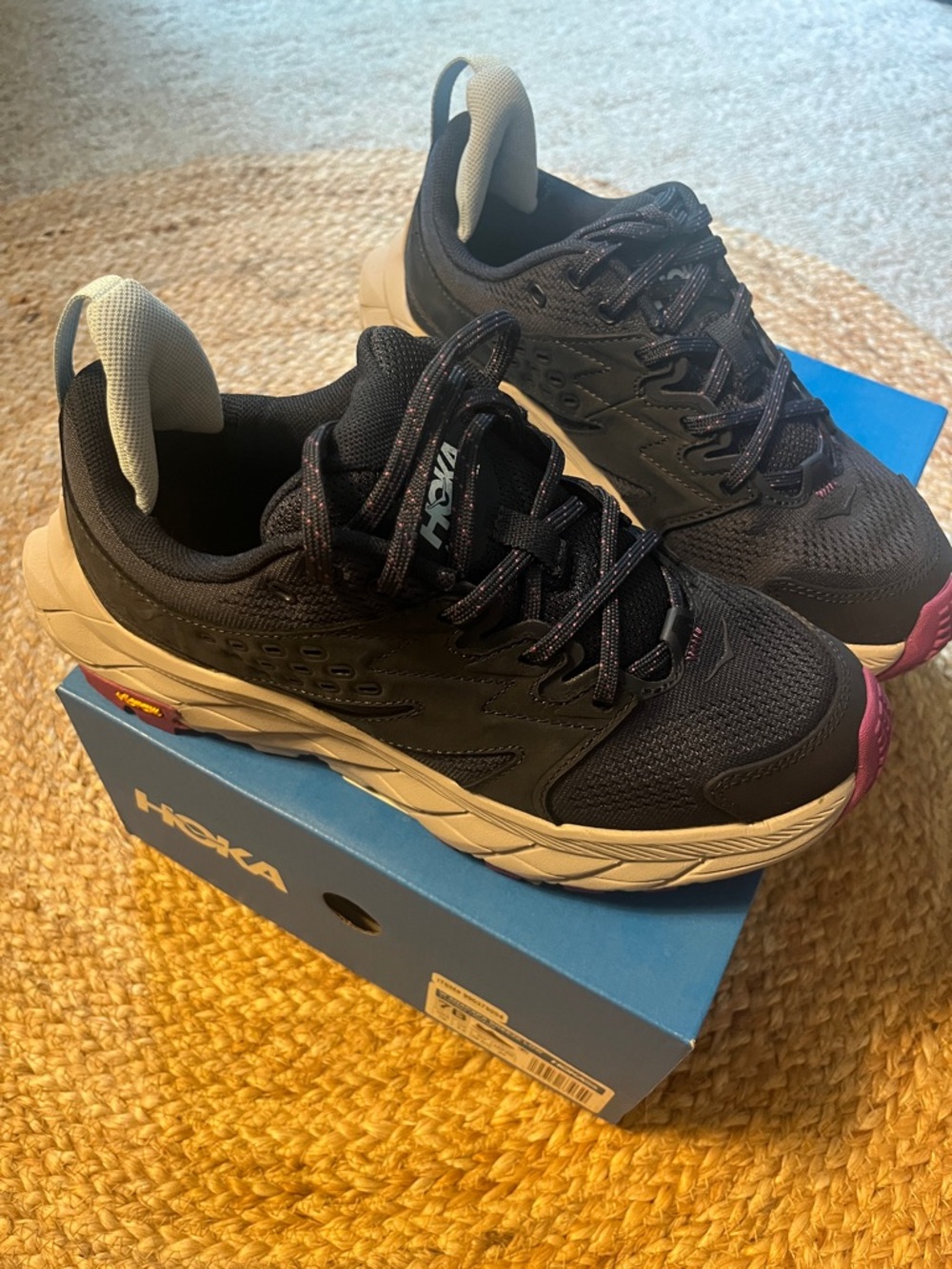 Hoka One One Running Shoes with Grey Midsole and Purple detail